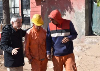 MUNICIPIO CAPITAL EJECUTA OBRAS EN EL BARRIO 20 DE MAYO
