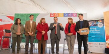 Más de 1.600 personas egresaron del Programa Provincial de Capacitación y Formación Profesional – Trayecto Formativo de Economía Basada en el Conocimiento