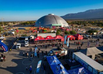 La Rioja vivió una emocionante jornada de deporte y cultura con el paso del Desafío Ruta 40