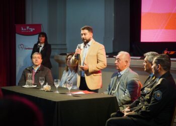 Firman un convenio de cooperación institucional en el marco del Proyecto Rioja Cardioprotegida, a fin de reducir la morbimortalidad súbita de origen cardiovascular