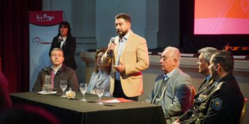 Firman un convenio de cooperación institucional en el marco del Proyecto Rioja Cardioprotegida, a fin de reducir la morbimortalidad súbita de origen cardiovascular