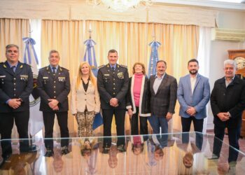El gobernador Ricardo Quintela puso en funciones a la nueva subsecretaria de Seguridad Vial de la provincia