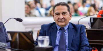 Walter Flores, constituyente por General Belgrano: “En educación se trabajó para que tengan acceso, permanencia y egreso la mayor cantidad de ciudadanos, más allá del lugar donde vivan»