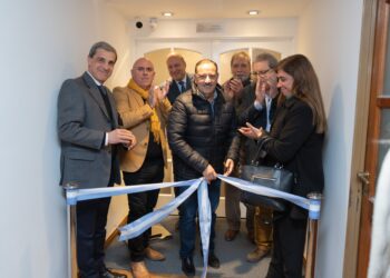 El Gobernador Ricardo Quintela inauguró el Auditorio «Las Padercitas» del Banco Rioja*