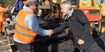 EL MUNICIPIO CAPITAL MEJORA LA TRANSITABILIDAD EN IMPORTANTES AVENIDAS DE LA CIUDAD