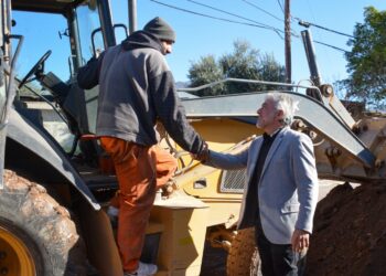 SE PUSO EN MARCHA LA RENOVACIÓN TOTAL DE CALLE PASO DE LOS PATOS