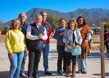 El Municipio Capital realizó arreglos en la plaza del barrio Municipal