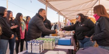 El gobernador visitó el Paraje San Lorenzo