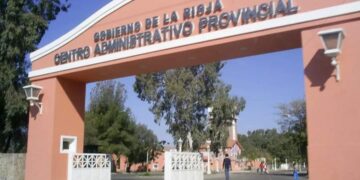 LA ADMINISTRACIÓN PÚBLICA PROVINCIAL COMENZÓ A COBRAR EL AGUINALDO Y LA QUINCENITA