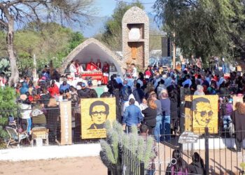 Conmemoran el 48° Aniversario del asesinato de los Beatos Mártires Carlos de Dios Murias y Gabriel Longueville