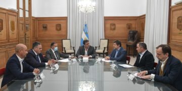 Provincia y Nación firmaron acta acuerdo para finalizar la construcción de viviendas sociales