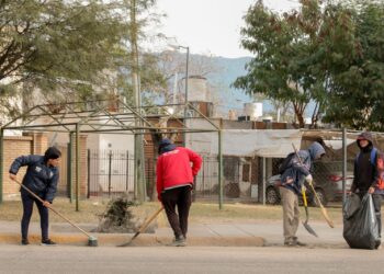 OPERATIVO INTEGRAL DE LIMPIEZA EN ZONA ESTE