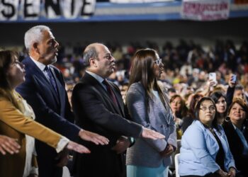 Claudio Saúl: «Nuestra nueva Constitución es de avanzada, de vanguardia»