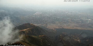 Informan situación del incendio en el Cerro de la Cruz ante la presencia de precipitación en la Ciudad