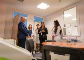 Inauguraron el Centro de Lactancia del Hospital de la Madre y el Niño