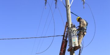 Energía, agua e internet: los bastiones de gestión que se consolidaron como derechos en la nueva Constitución Provincial
