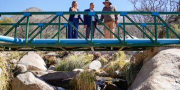 El gobernador Ricardo Quintela inauguró obra hídrica que beneficiará a toda la población de Aminga