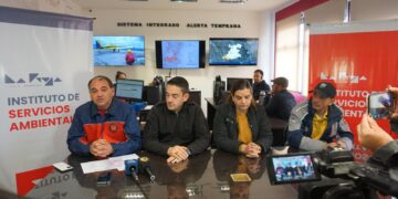 Los brigadistas avanzan sobre el incendio en el Cordón del Velasco y se encuentra controlado en un 40 por ciento