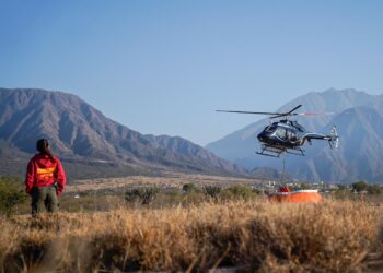 Hasta el momento se encuentra contenido el incendio en el cerro del Velasco