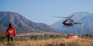 Hasta el momento se encuentra contenido el incendio en el cerro del Velasco