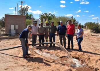 El gobierno provincial refuerzan el compromiso con el abastecimiento de agua en La Rioja