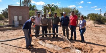 El gobierno provincial refuerzan el compromiso con el abastecimiento de agua en La Rioja