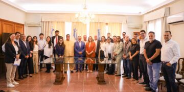 Inversores de la India visitan la provincia de La Rioja con el interés de importar productos avícolas de las empresas locales