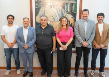 El gobernador Ricardo Quintela recibió al presidente de UNIR ante la preocupación que atraviesa el sector industrial