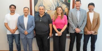 El gobernador Ricardo Quintela recibió al presidente de UNIR ante la preocupación que atraviesa el sector industrial