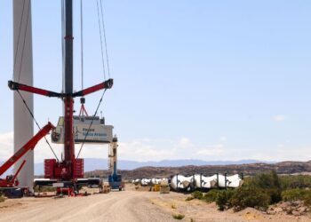 Inició el montaje de los nuevos aerogeneradores en el Parque Arauco
