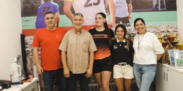 La Casa de La Rioja en Córdoba recibió a dos destacadas atletas riojanas