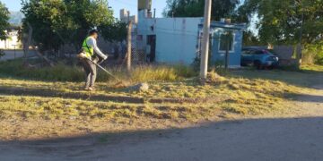 Importante operativo de bloqueo sanitario en barrios de la zona Oeste de Capital