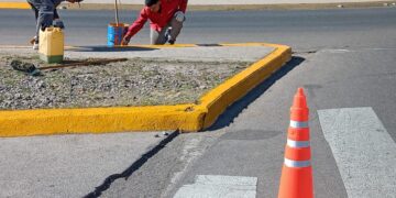 EN UN TRABAJO COORDINADO MUNICIPIO, PROVINCIA Y UNLAR SE TRABAJÓ CON EQUIPOS OPERATIVOS EN LA ZONA UNIVERSITARIA