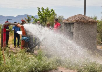 El uso indebido de agua afecta el servicio de distribución y el Gobierno implementará una sectorización para bajar el consumo