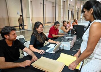 La Rioja fortalece la carrera docente con 155 nuevos cargos