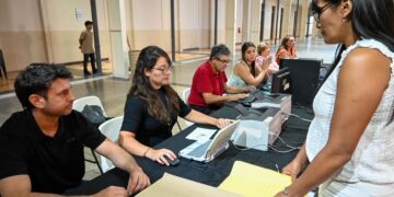 La Rioja fortalece la carrera docente con 155 nuevos cargos