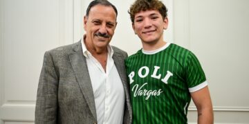 El gobernador Ricardo Quintela recibió a Santiago Marcovich quien fue convocado por la selección Argentina de Hockey sub-16