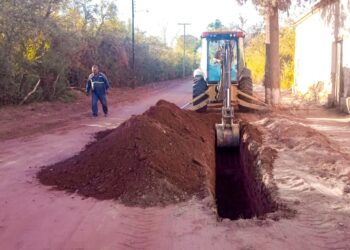 Comenzaron los trabajos de renovación de cañerías en Banda Florida