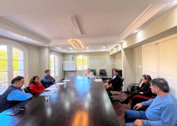 AVANZA EL DIÁLOGO ENTRE EL MUNICIPIO, EL CENTRO COMERCIAL Y UNIR