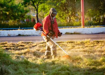 ARMANDO MOLINA: » LA CIUDAD MÁS LIMPIA ES LA QUE MENOS SE ENSUCIA»