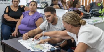 El Gobierno y EDELaR articulan acciones en el Este capitalino a través del Plan Angelelli