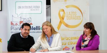 Firman convenio para mejorar las viviendas de familias con hijos en tratamiento oncológico