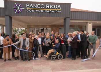 Banco Rioja refuerza su presencia en la zona sur de Capital con un nuevo centro de pagos
