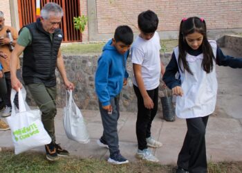 COMUNIDAD VERDE: EL MUNICIPIO CONTINÚA PLANTANDO EN NUESTRA CIUDAD.