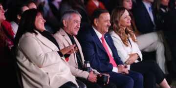 UNA NOCHE DE PURA RIOJANIDAD: VOLVIÓ LA NOCHE DE GALA POPULAR EN LA ESTACIÓN.