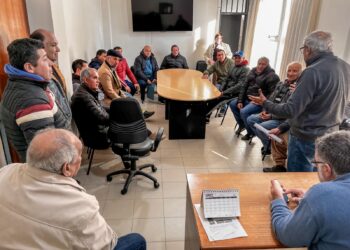 Huaco y Sanagasta realizarán un relevamiento técnico clave para reordenar la distribución de agua