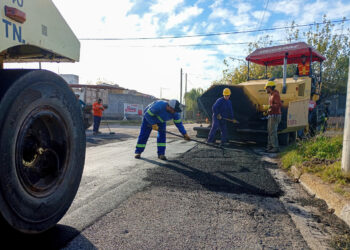 MUNICIPIO Y GOBIERNO CONTINÚAN A PASO FIRME CON EL PLAN DE BACHEO EN LA CIUDAD.