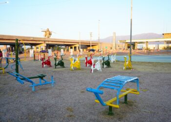 El MUNICIPIO REACONDICIONÓ LA PLAZOLETA CARLOS ILLANEZ FRENTE AL POLIDEPORTIVO MENEM