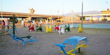 El MUNICIPIO REACONDICIONÓ LA PLAZOLETA CARLOS ILLANEZ FRENTE AL POLIDEPORTIVO MENEM