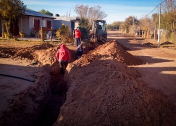 La Provincia renueva la red de agua en Los Palacios para garantizar un servicio más eficiente y seguro